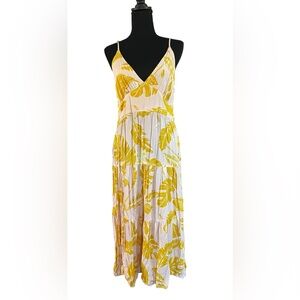 Floral dress, sleeveless size Large